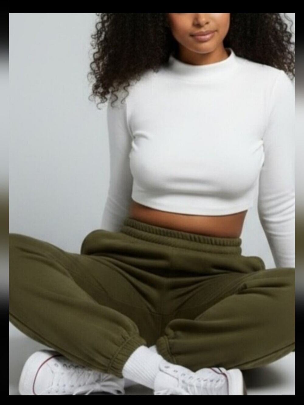 Naked Wardrobe NWT Relax Pocketed Olive French Terry "Oversized" Sweats Small